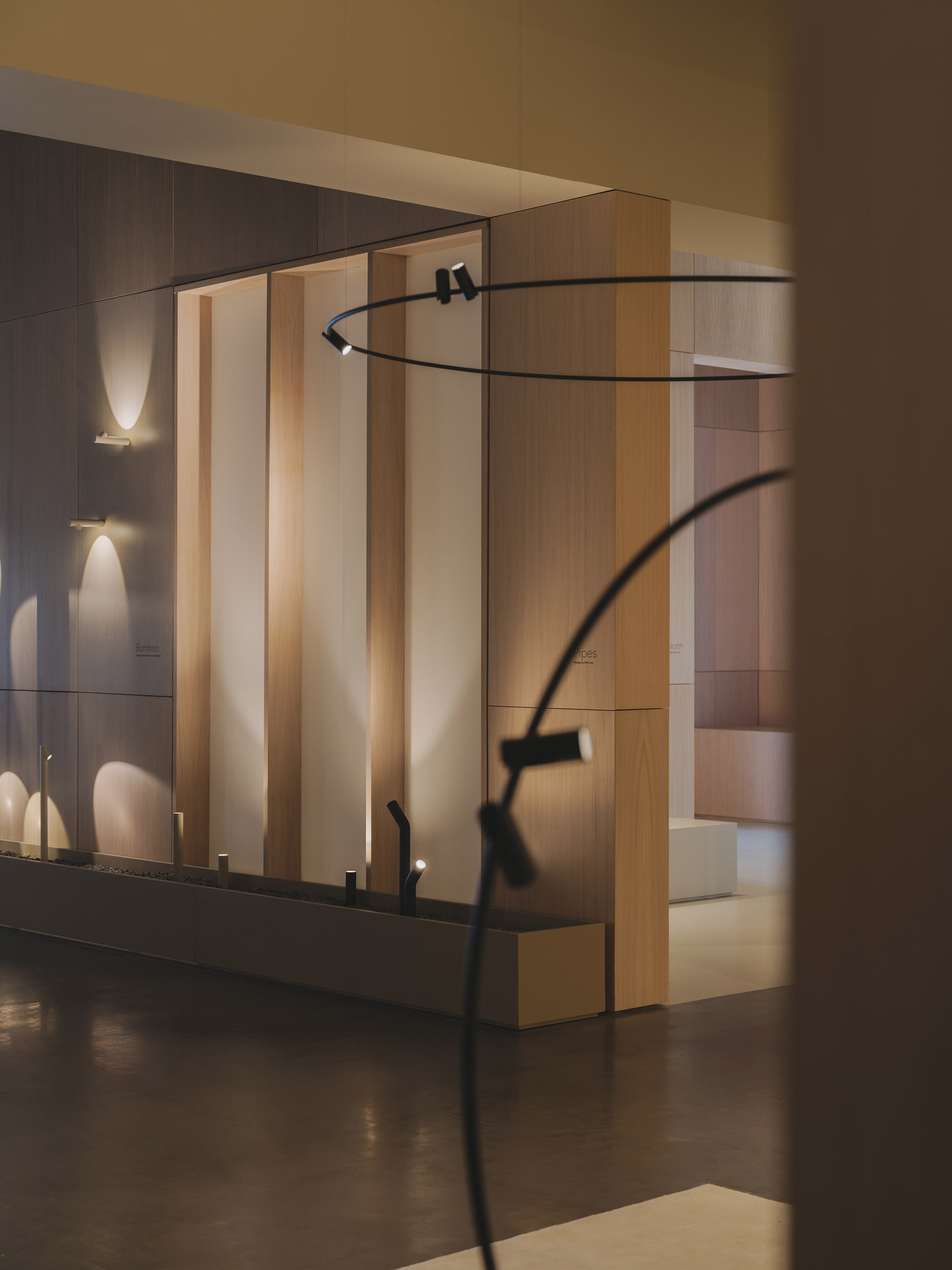 Vibia Booth Vibia Showroom - Francesc Rifé Studio